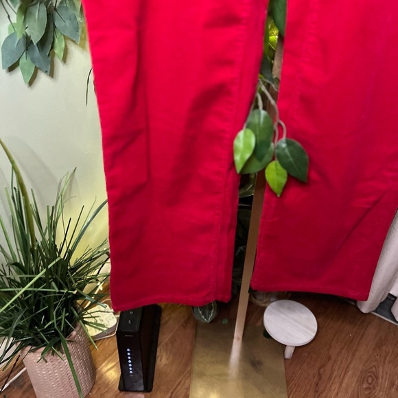 LANDS END NWT Red Corduroy Mid Rise Straight Fit Size 18W - Picture 4 of 8